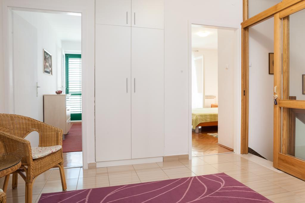 Apartment Nevia Макарська Номер фото