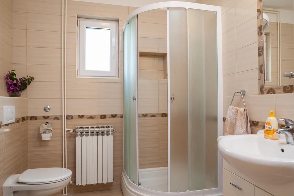 Apartment Nevia Макарська Номер фото