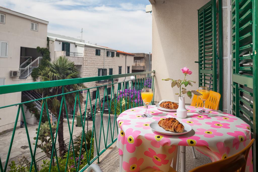 Apartment Nevia Макарська Номер фото