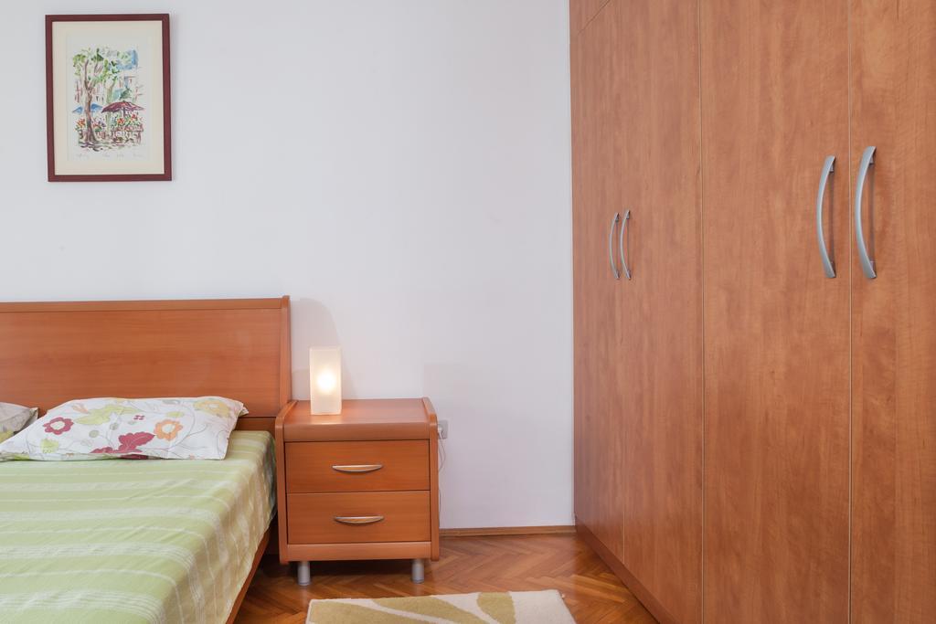 Apartment Nevia Макарська Номер фото